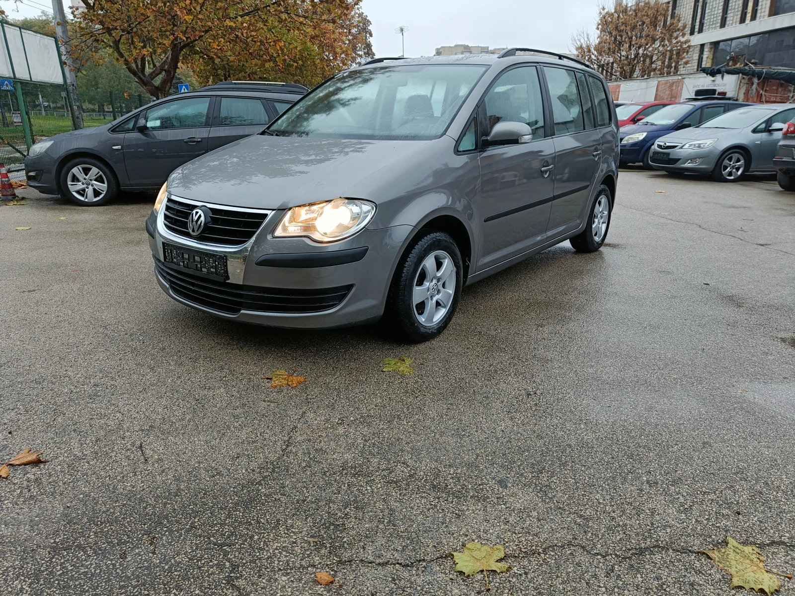 VW Touran 1.9 BARTER 105 - изображение 3