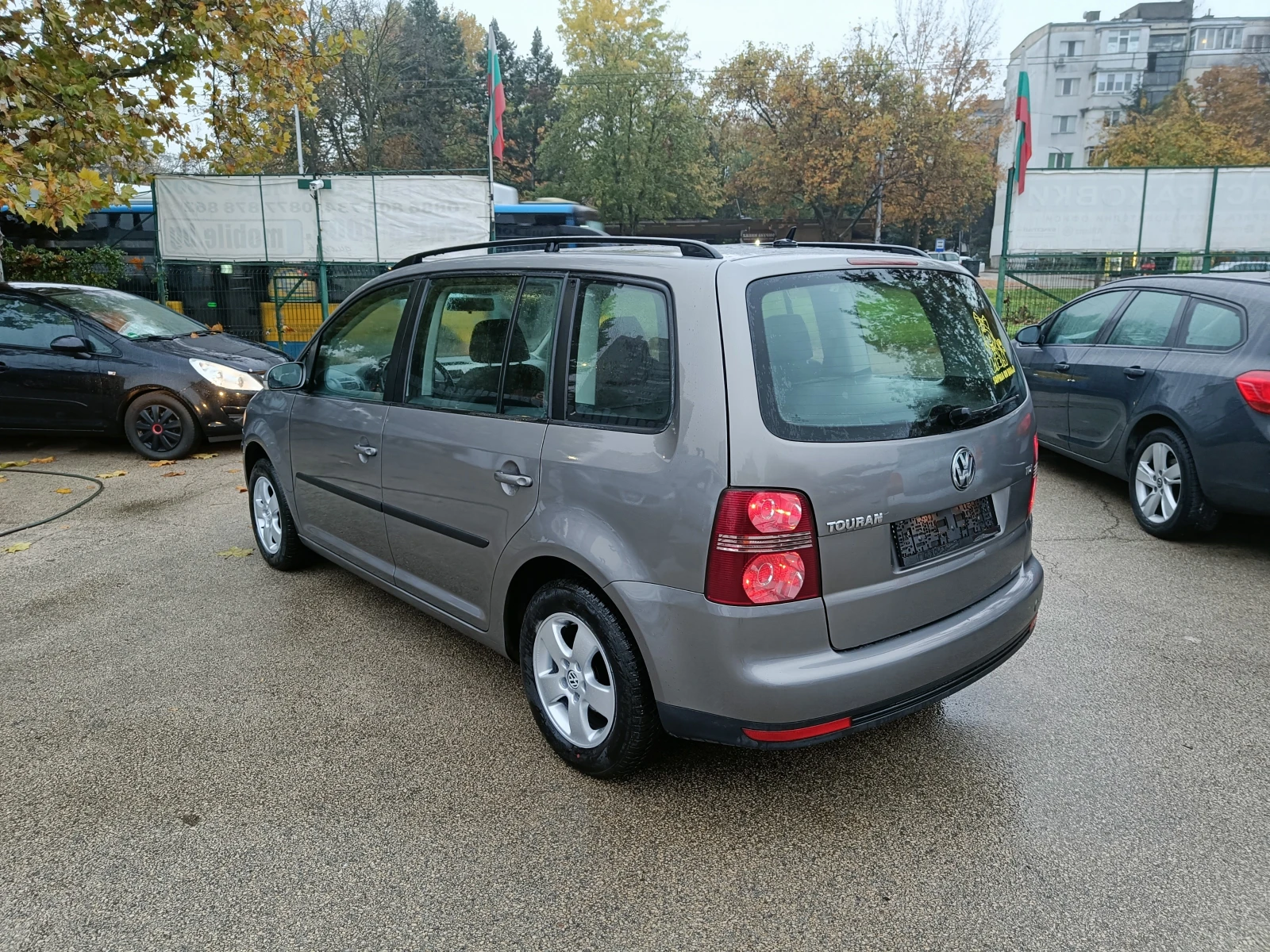 VW Touran 1.9 BARTER 105 - изображение 7