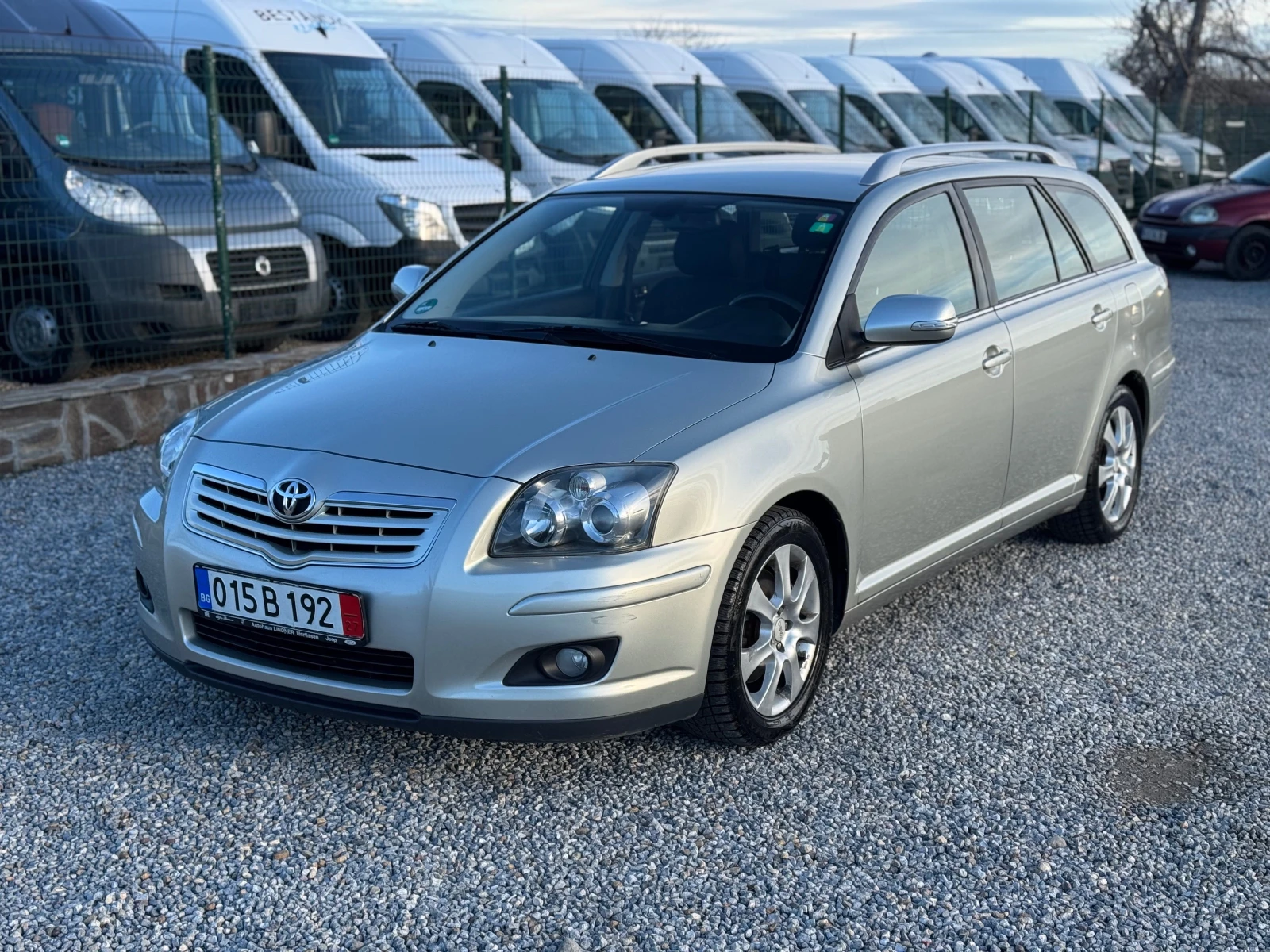Toyota Avensis 2.0i* Facelift* Климатик* Германия* Оригинал*  - изображение 2
