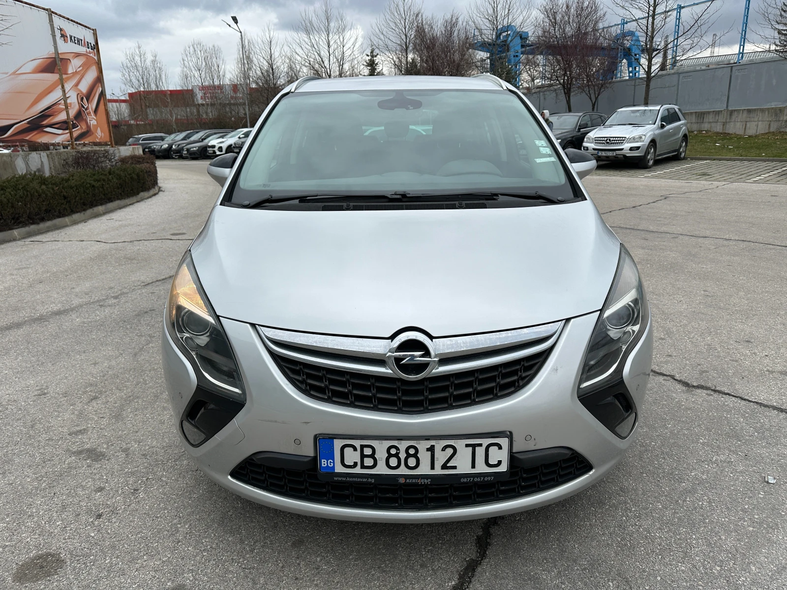 Opel Zafira Tourer, снимка 7 - Автомобили и джипове - 53914185
