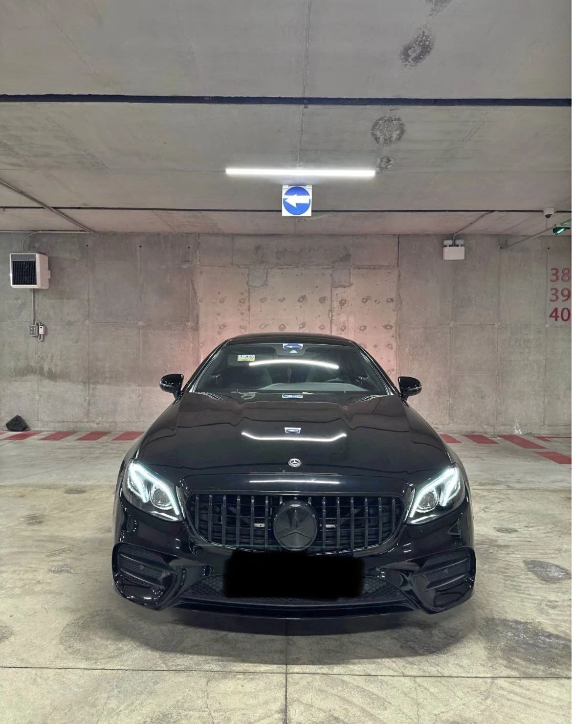 Mercedes-Benz E 220 AMG + + + COUPE 163000км, снимка 3 - Автомобили и джипове - 54260126