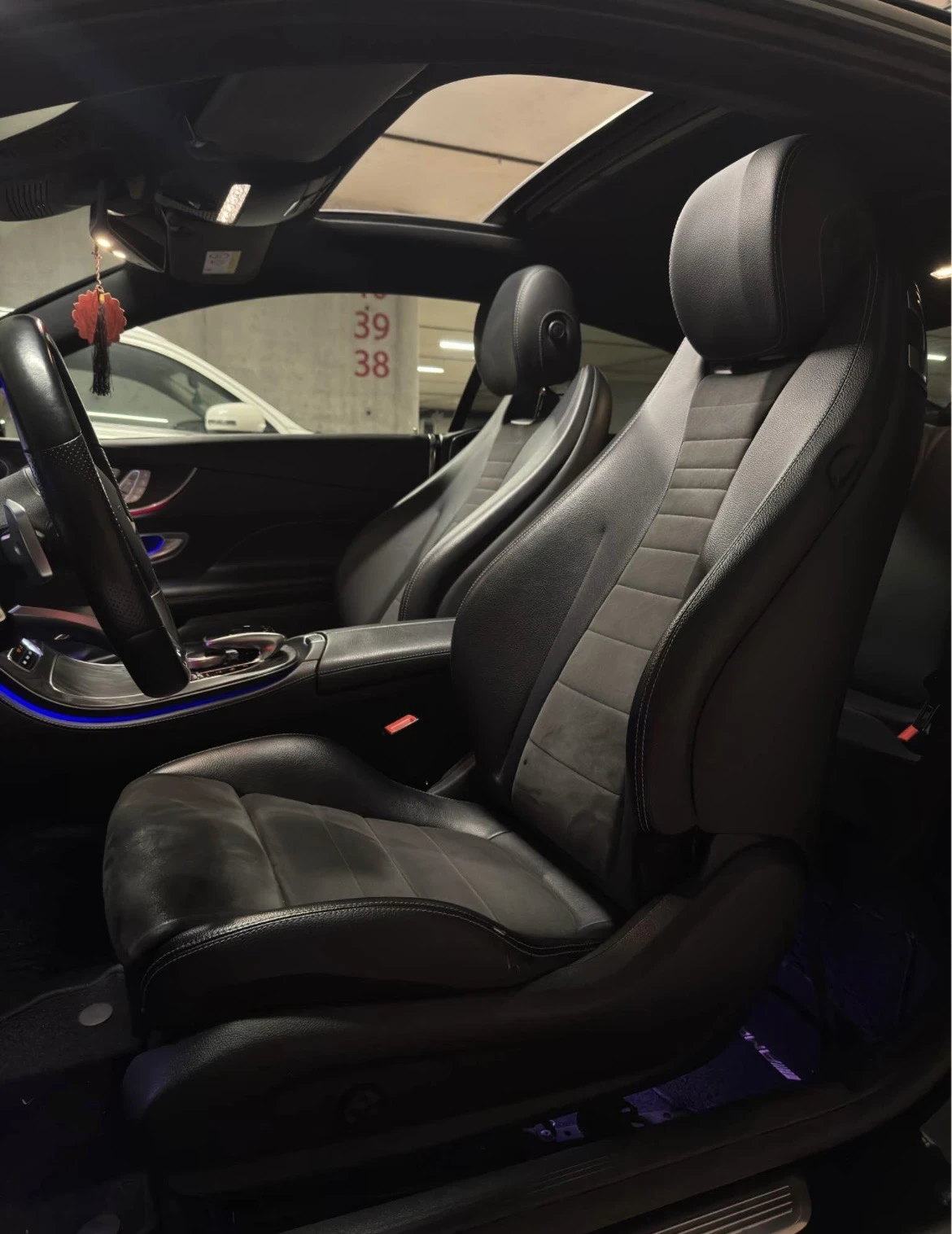 Mercedes-Benz E 220 AMG + + + COUPE 163000км, снимка 8 - Автомобили и джипове - 54260126