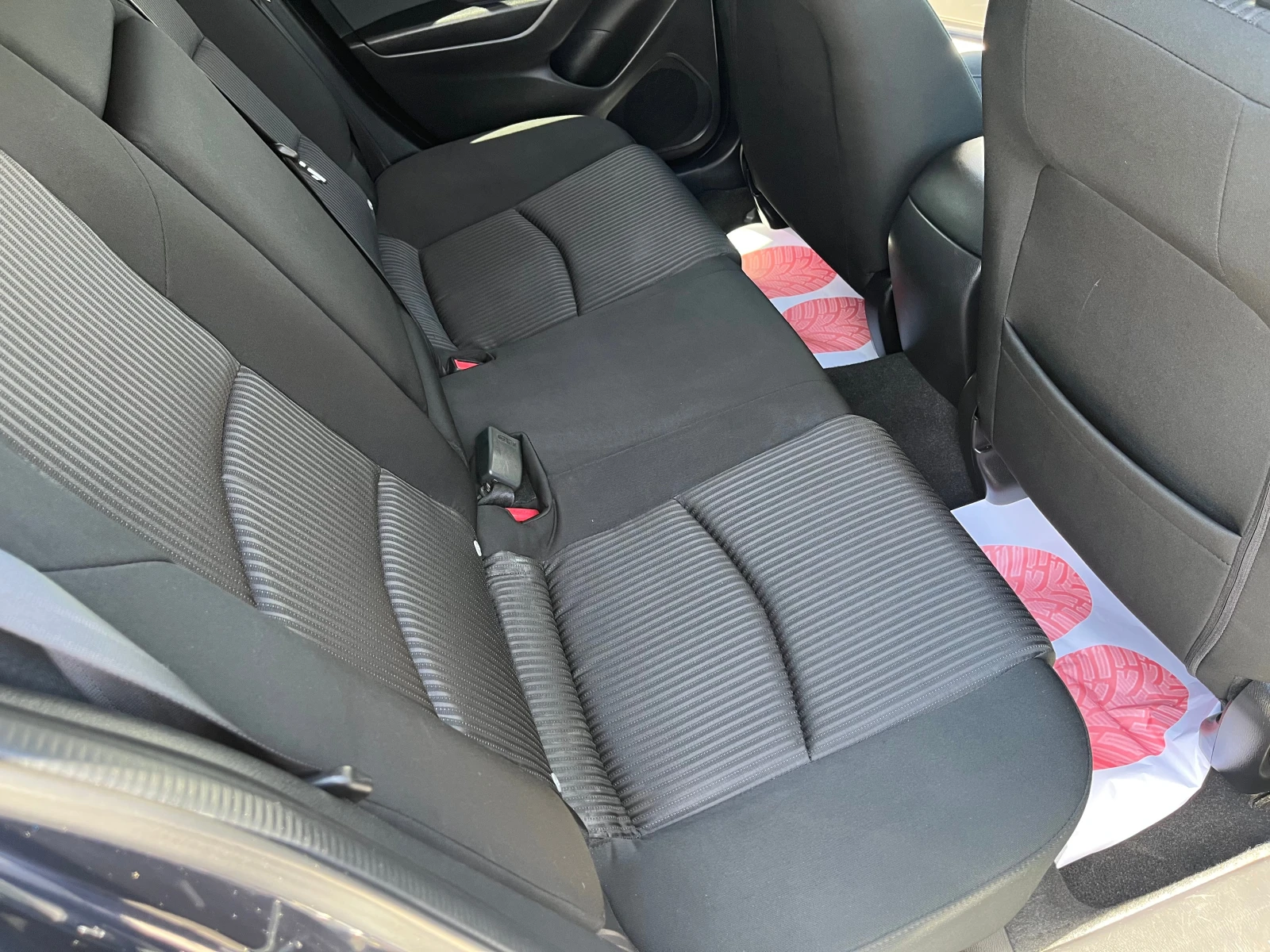 Mazda 3 Automat, снимка 9 - Автомобили и джипове - 54533037