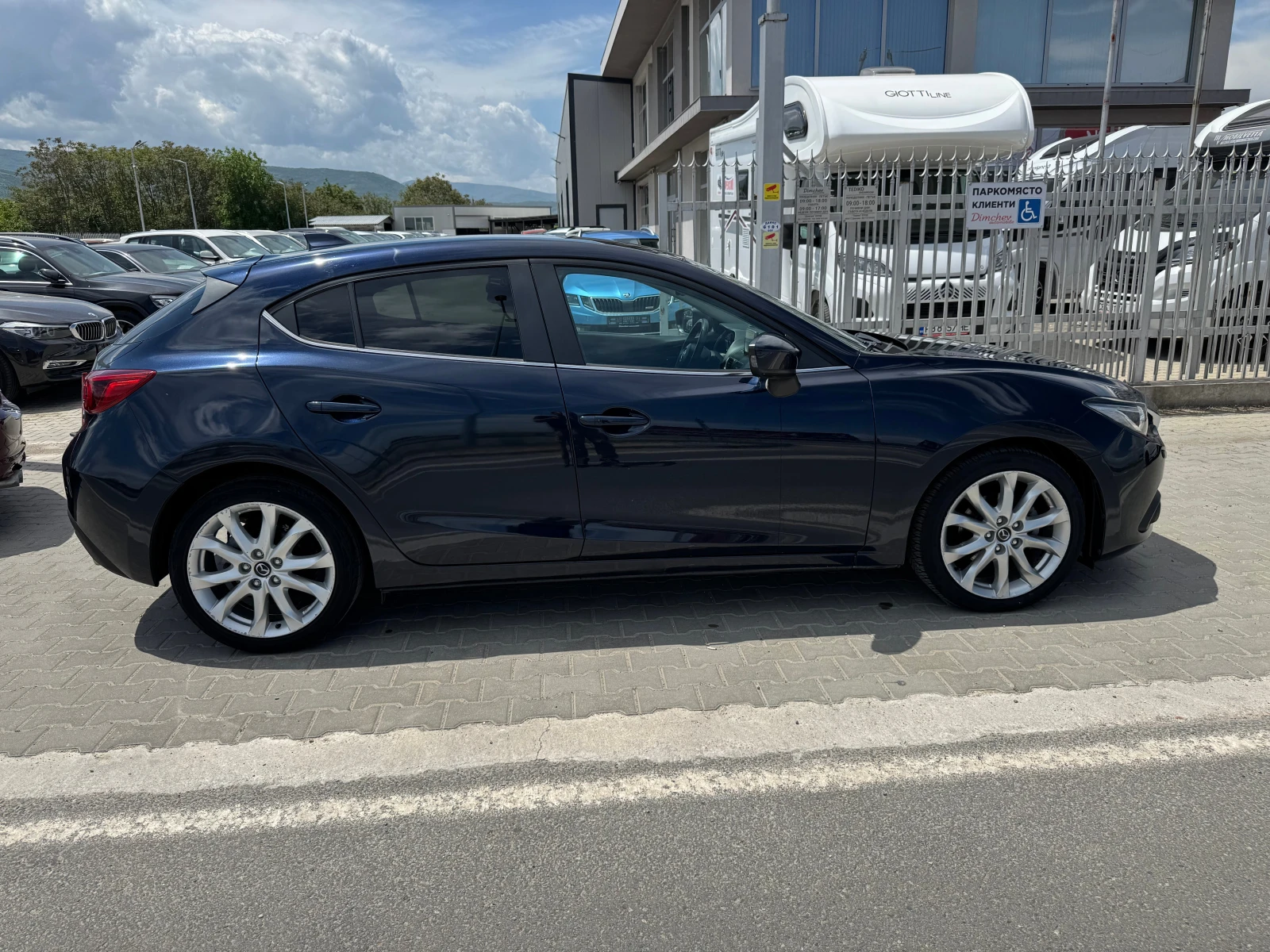 Mazda 3 Automat, снимка 4 - Автомобили и джипове - 54533037