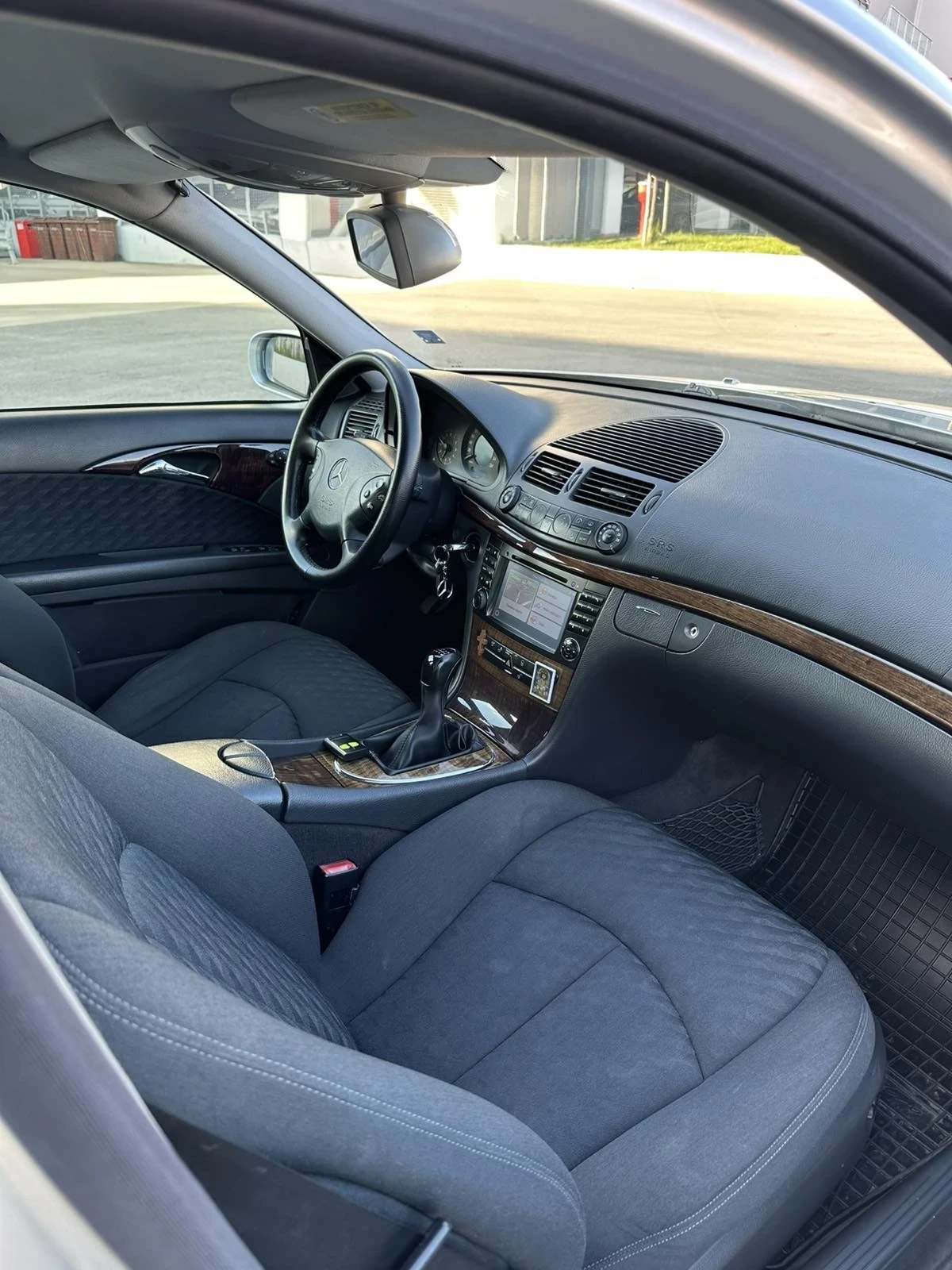 Mercedes-Benz E 220 E220 CDI CLASSIC, снимка 10 - Автомобили и джипове - 54770757