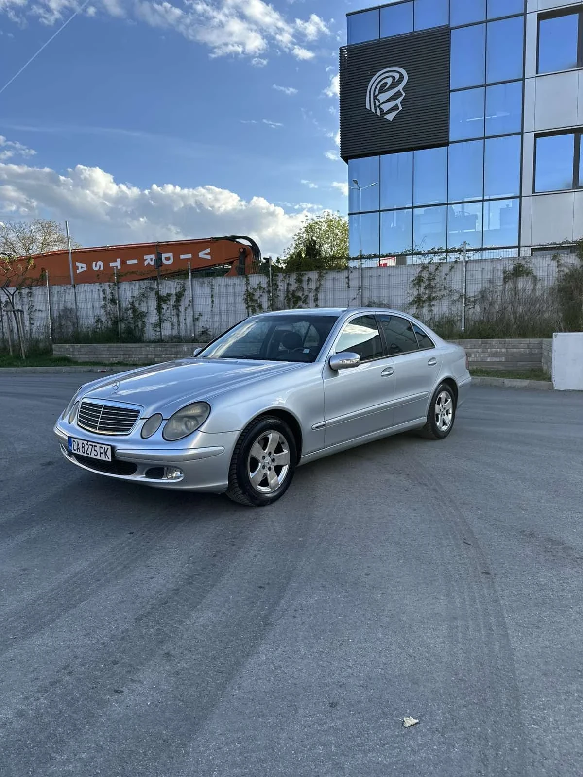 Mercedes-Benz E 220 E220 CDI CLASSIC, снимка 3 - Автомобили и джипове - 54770757