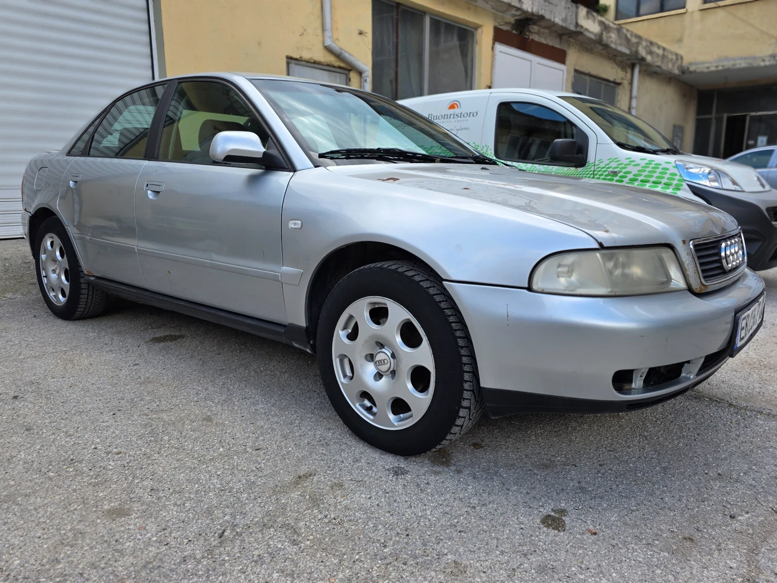 Audi A4, снимка 3 - Автомобили и джипове - 54596611