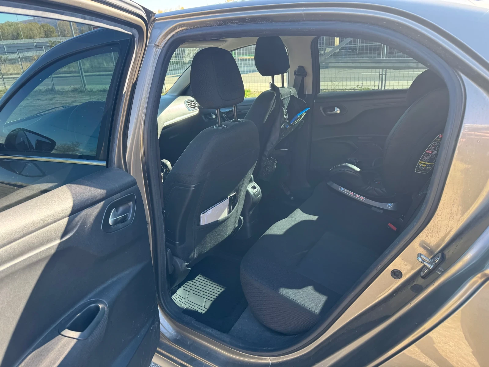 Peugeot 301, снимка 8 - Автомобили и джипове - 54948068