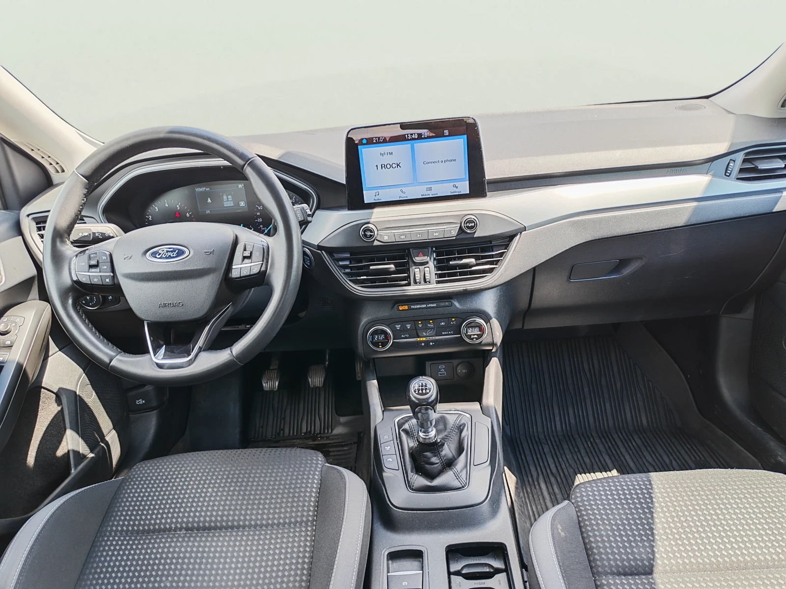 Ford Focus 1.0 EcoBoost, снимка 12 - Автомобили и джипове - 55003918