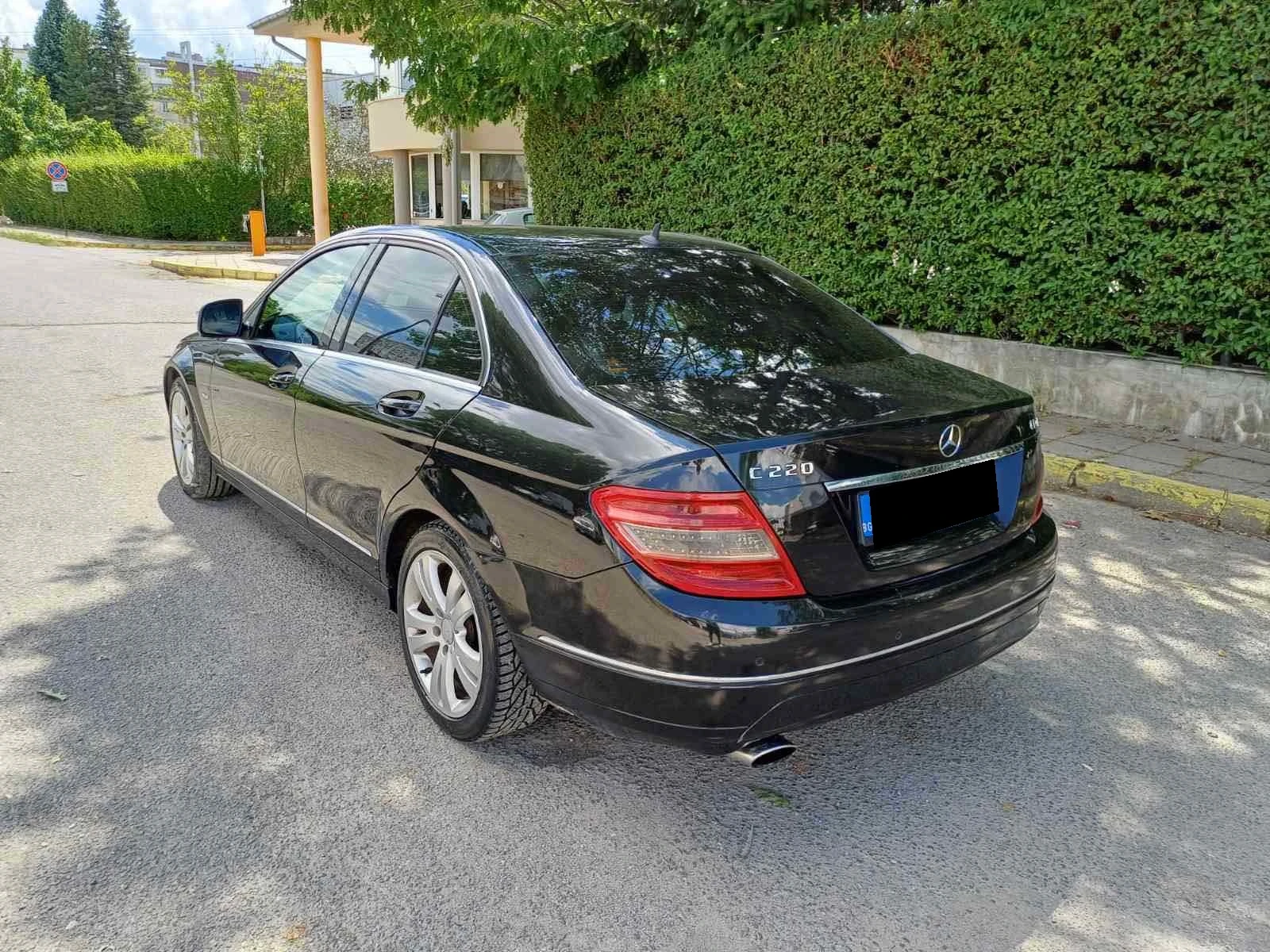 Mercedes-Benz C 220 CDI Avangarde, снимка 3 - Автомобили и джипове - 55275113