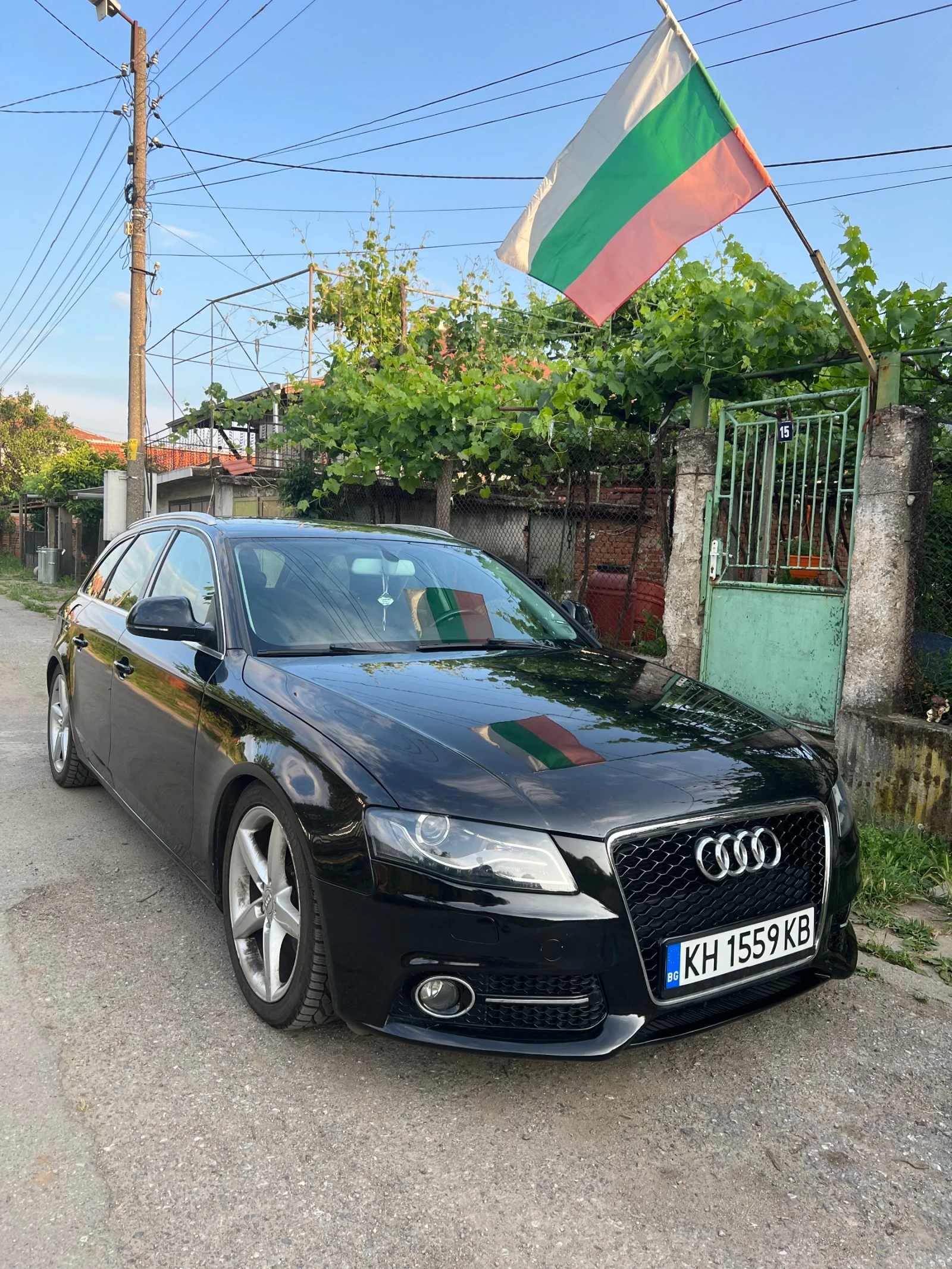 Audi A4 143к.с Ръчка Bi-Xenon , снимка 6 - Автомобили и джипове - 55389468