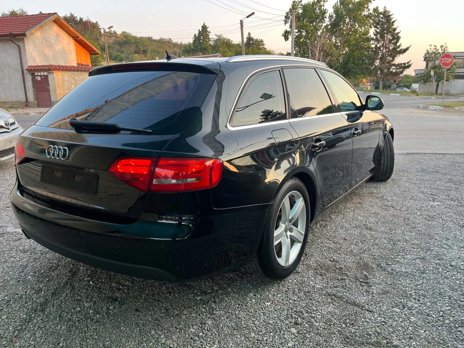 Audi A4 АВТОМАТИК S-LINE, снимка 3 - Автомобили и джипове - 55571302