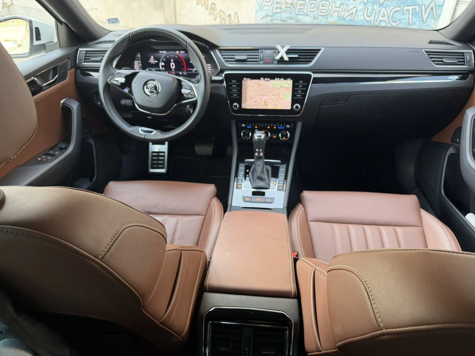 Skoda Superb, снимка 8 - Автомобили и джипове - 55722958
