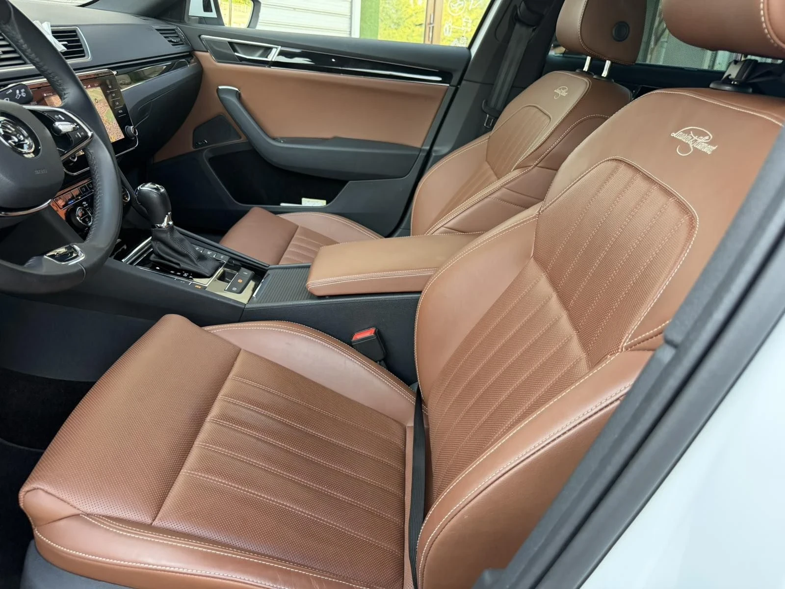 Skoda Superb, снимка 7 - Автомобили и джипове - 55722958