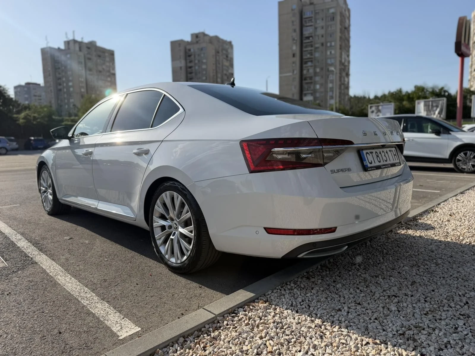 Skoda Superb, снимка 3 - Автомобили и джипове - 55722958