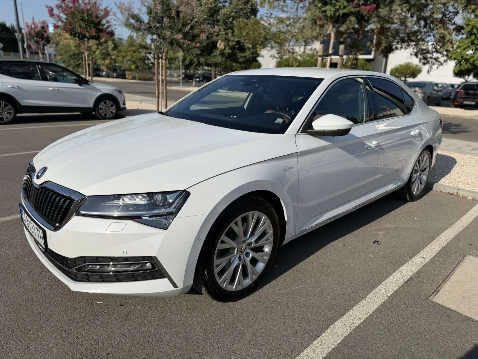 Skoda Superb, снимка 10 - Автомобили и джипове - 55722958