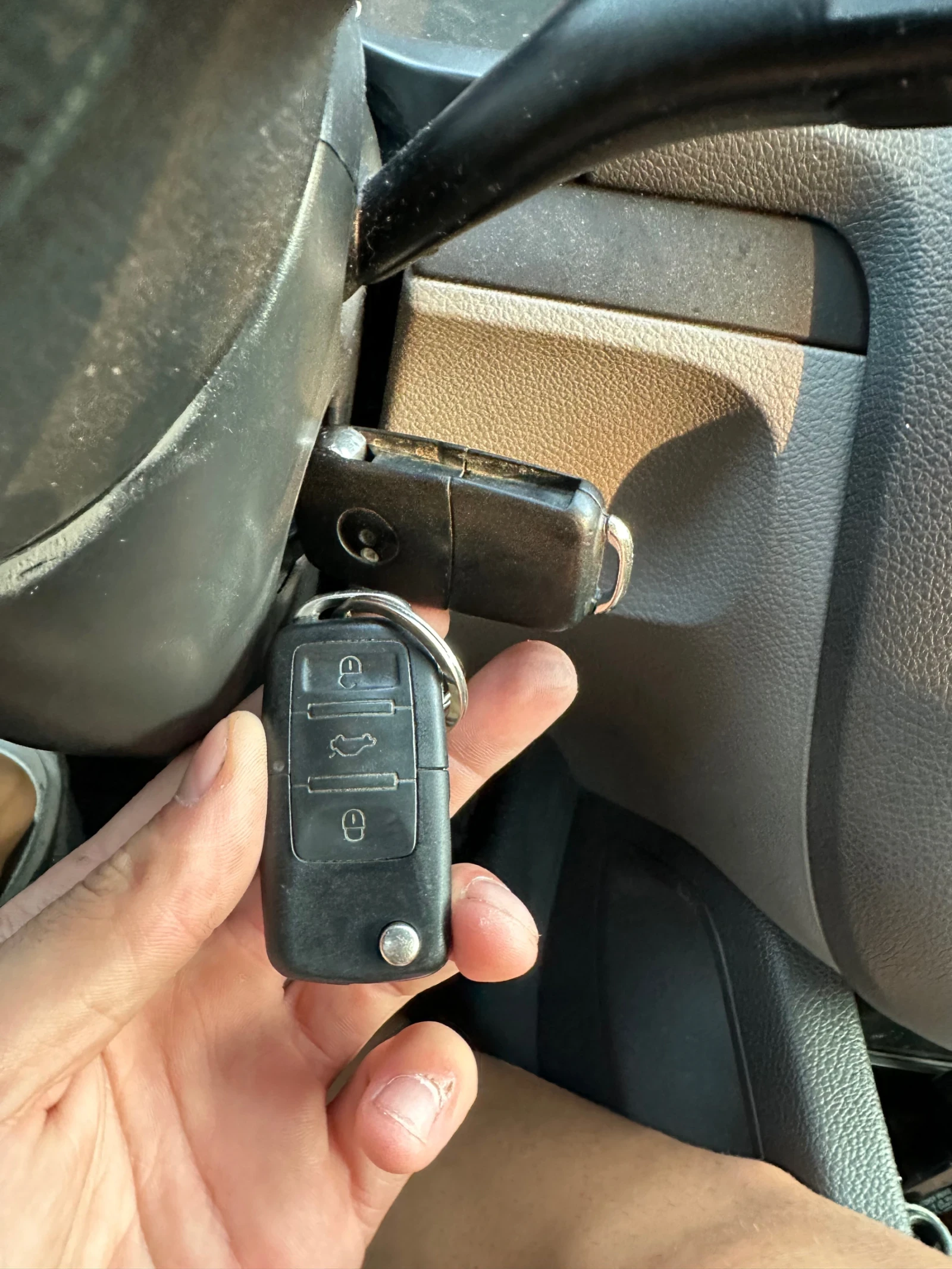 VW Golf 1.9TDI 105hp, снимка 15 - Автомобили и джипове - 55737483