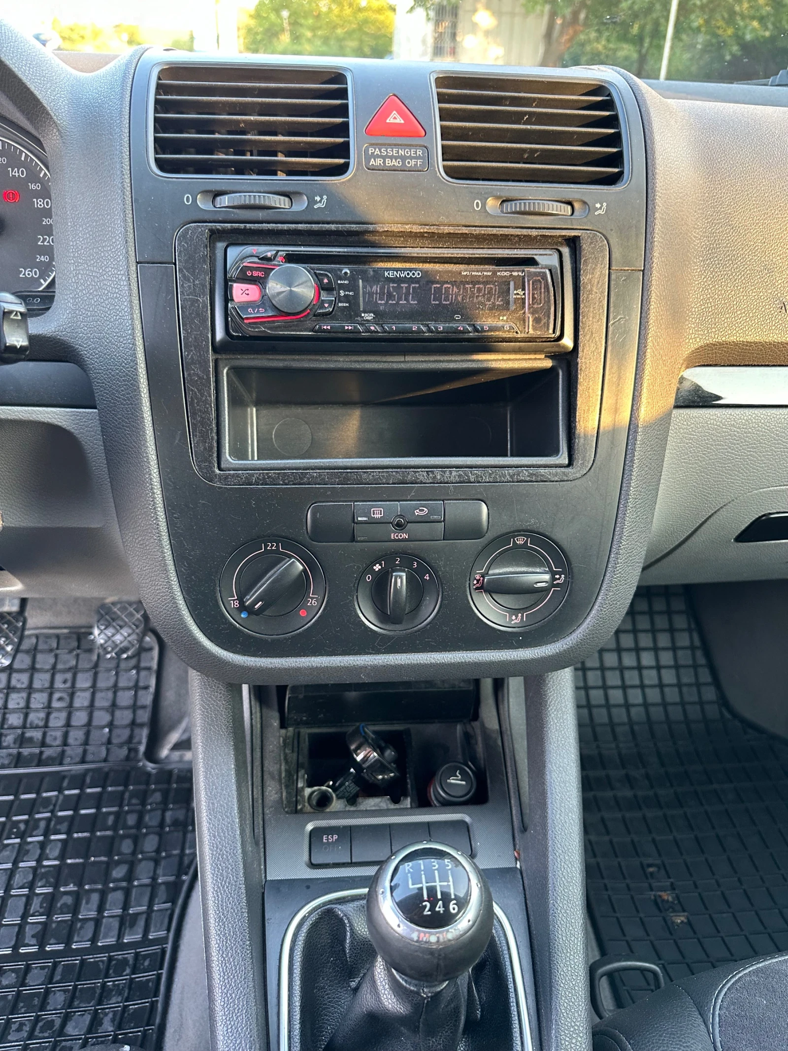 VW Golf 1.9TDI 105hp, снимка 14 - Автомобили и джипове - 55737483