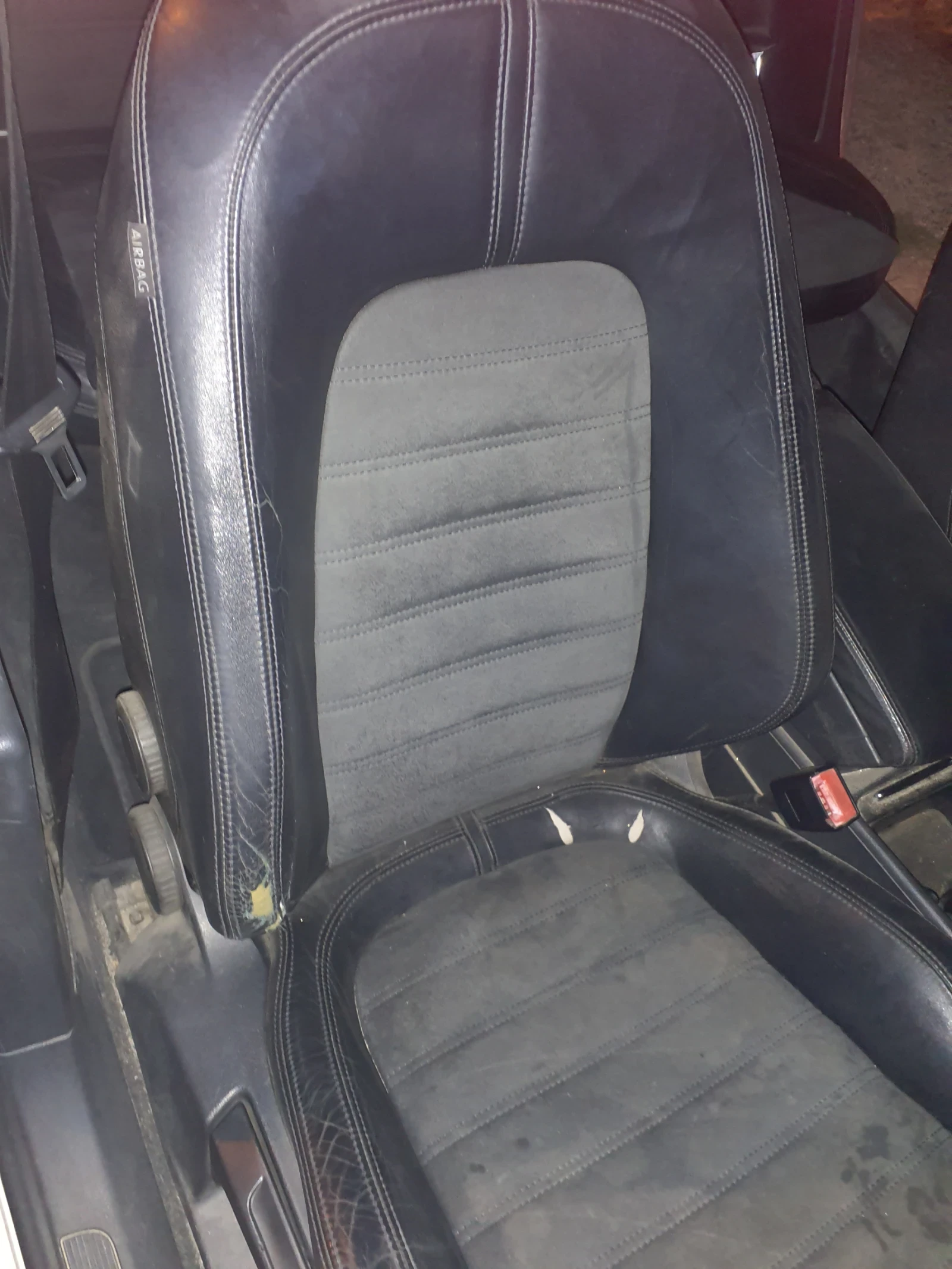 VW Passat 2.0 TDI, снимка 11 - Автомобили и джипове - 56167461