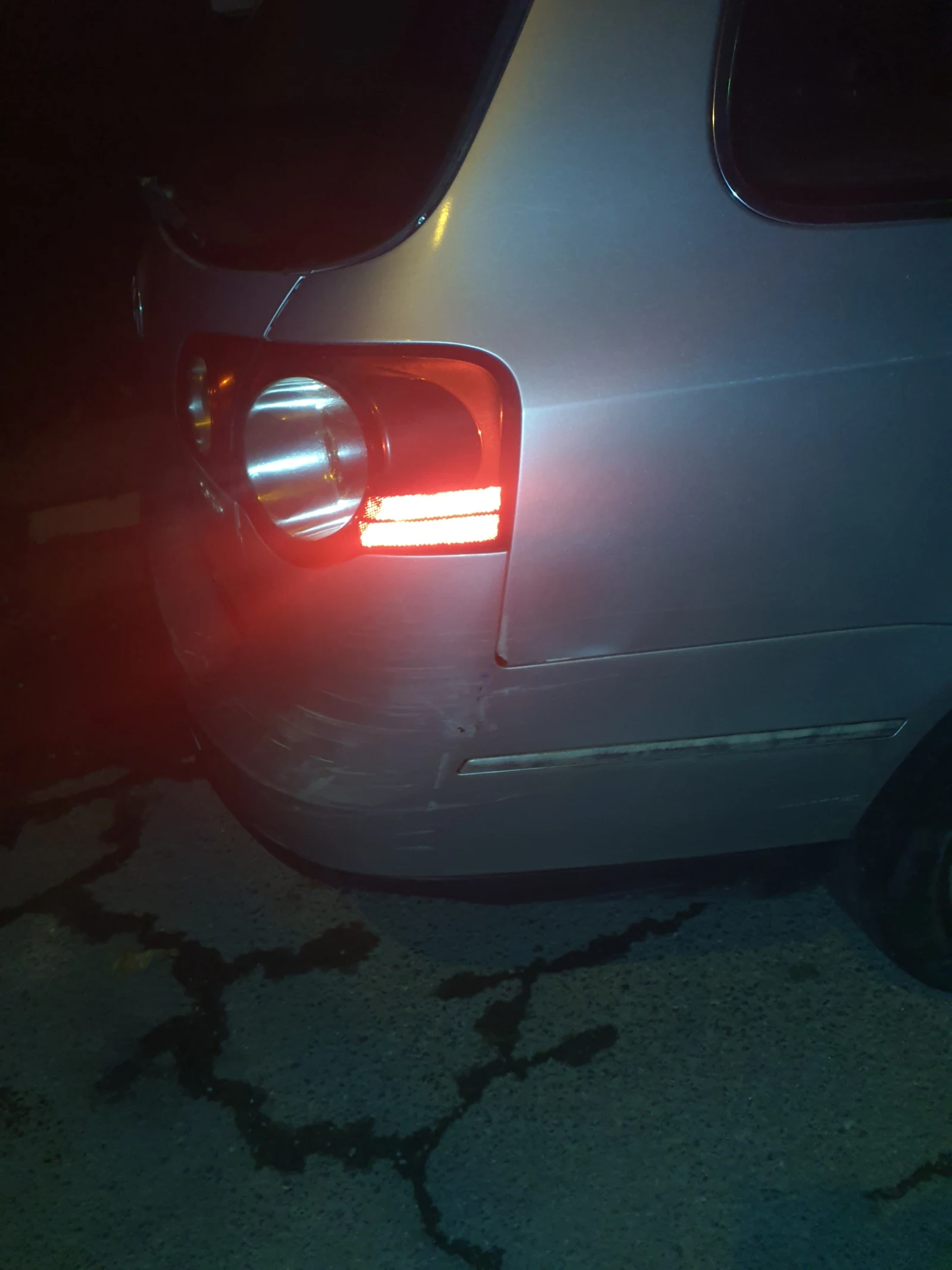 VW Passat 2.0 TDI, снимка 17 - Автомобили и джипове - 56167461