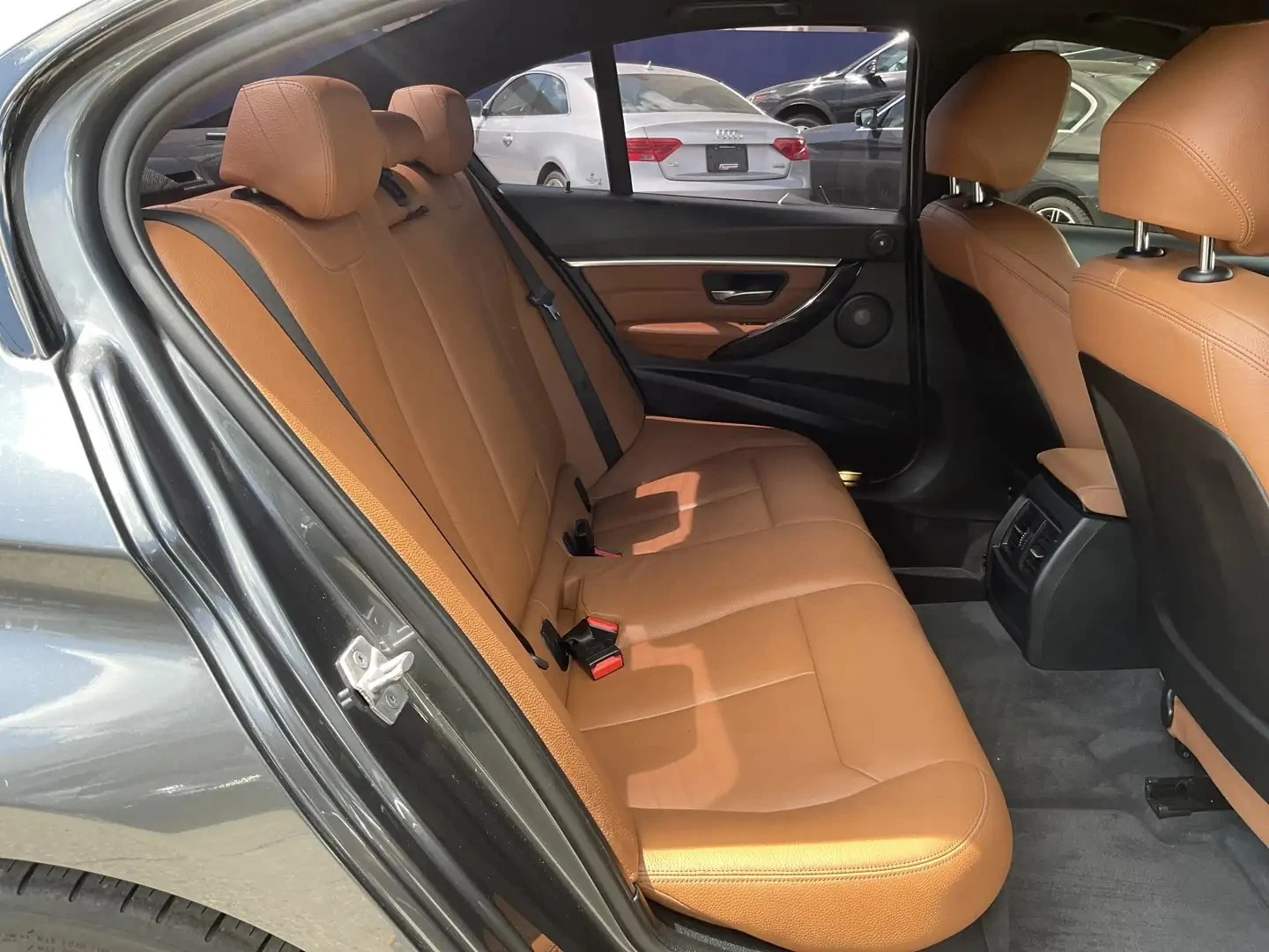 BMW 340 XDRIVE* MSPORT* КОЖА* ПАНО * НАВИ* КАМЕРА, снимка 9 - Автомобили и джипове - 56227648