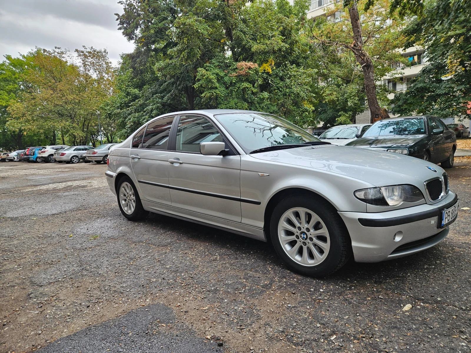 BMW 320, снимка 2 - Автомобили и джипове - 56234582