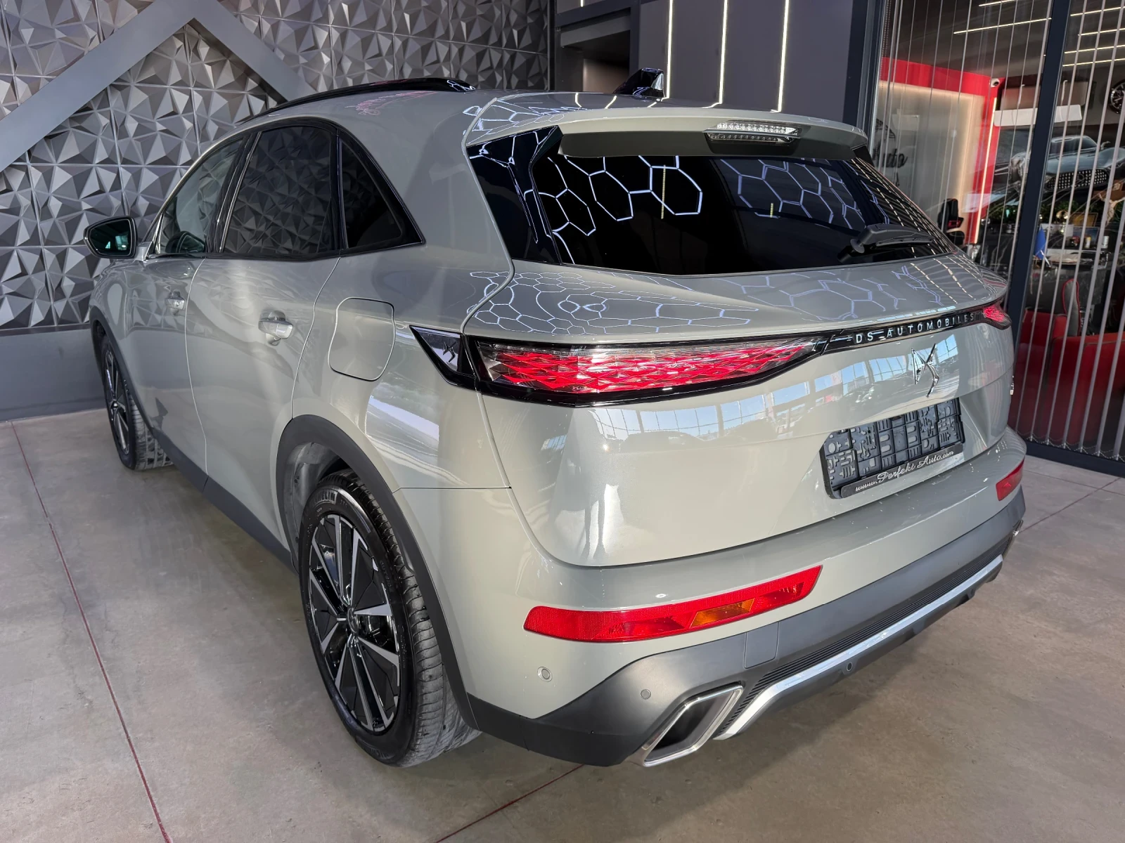 DS DS 7 Crossback 1.6 * PLUG-IN * FULL * ПАНОРАМА, снимка 3 - Автомобили и джипове - 56294775