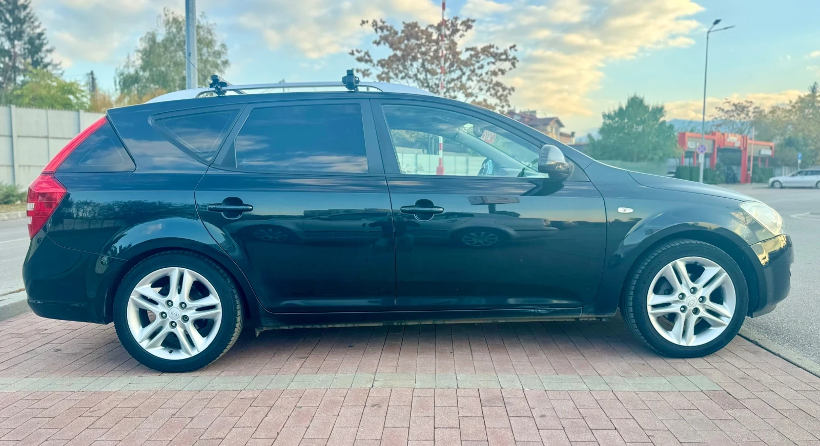 Kia Ceed 1.6 cvv 126 hp, снимка 8 - Автомобили и джипове - 56646646