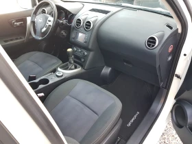 Nissan Qashqai 2.0 DCI 4X4 TEKNA 7 места ЛИЗИНГ, снимка 11