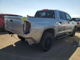 Toyota Tundra CREWMAX SR5 AWD - [4] 