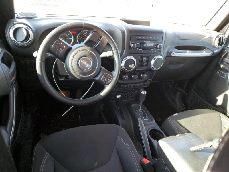 Jeep Wrangler, снимка 8 - Автомобили и джипове - 48705565