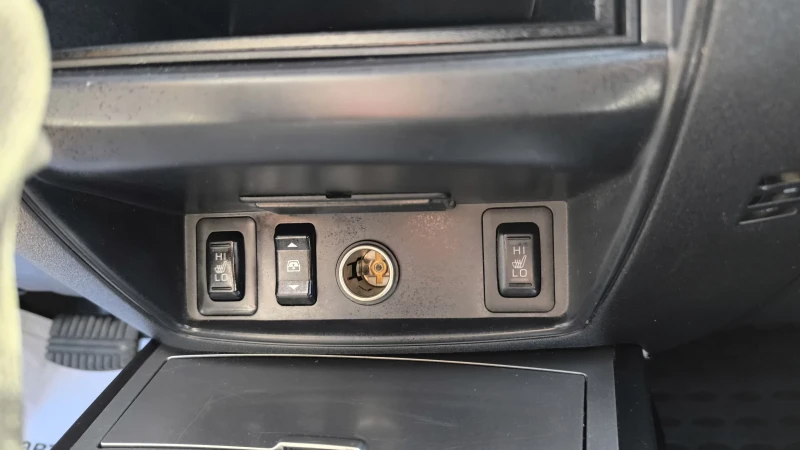 Mitsubishi L200 2.5d , снимка 6 - Автомобили и джипове - 50565486