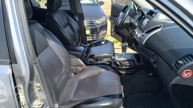 Mitsubishi L200 2.5d , снимка 12 - Автомобили и джипове - 50565486