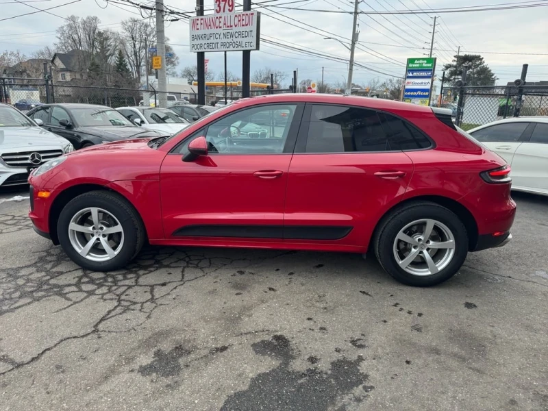 Porsche Macan * AWD, Pano, Navi, Leather, Blind Spots, Lane Assi, снимка 4 - Автомобили и джипове - 53013067