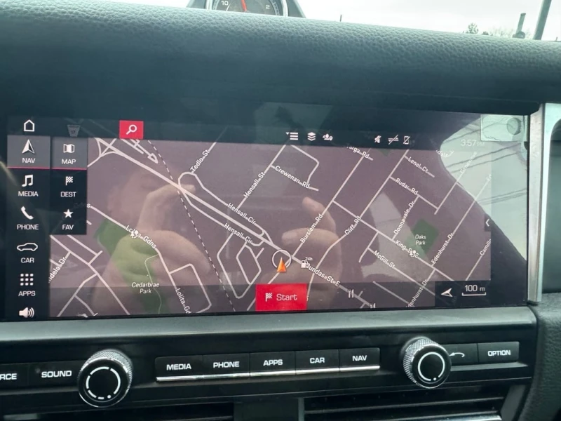 Porsche Macan * AWD, Pano, Navi, Leather, Blind Spots, Lane Assi, снимка 10 - Автомобили и джипове - 53013067