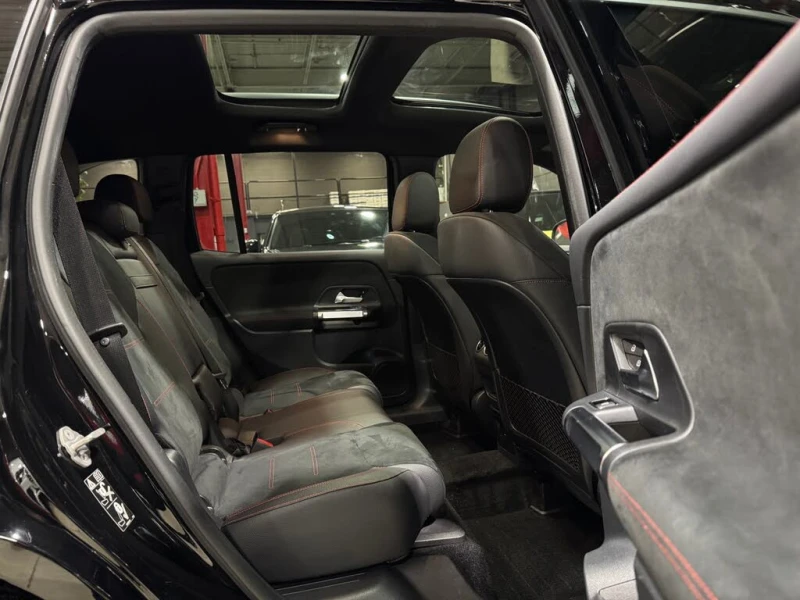 Mercedes-Benz GLB GLB 250 4MATIC АвтоКредит  (ЦЕНА ДО БГ), снимка 9 - Автомобили и джипове - 53586638