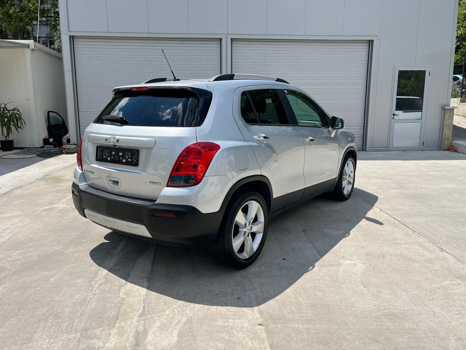 Chevrolet Trax Италия 1.7 - изображение 6