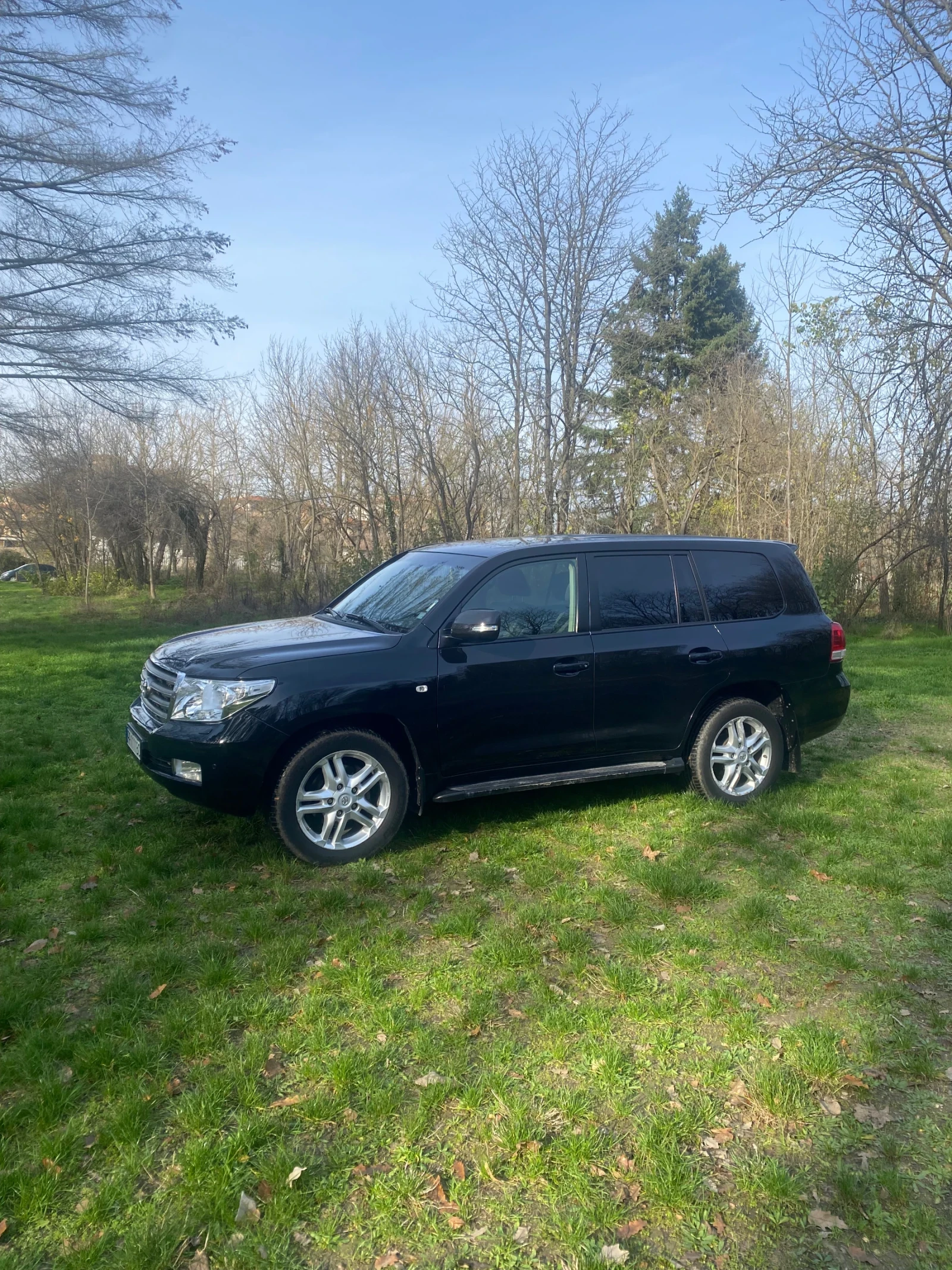 Toyota Land cruiser LC200  - изображение 2