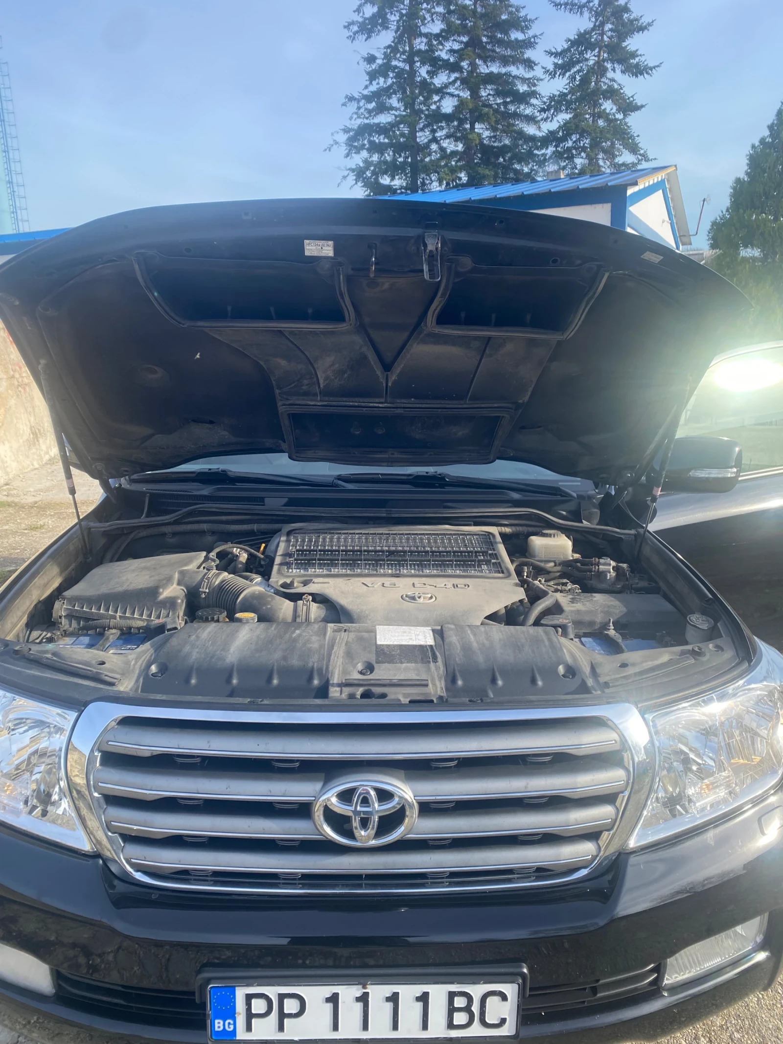 Toyota Land cruiser LC200  - изображение 10