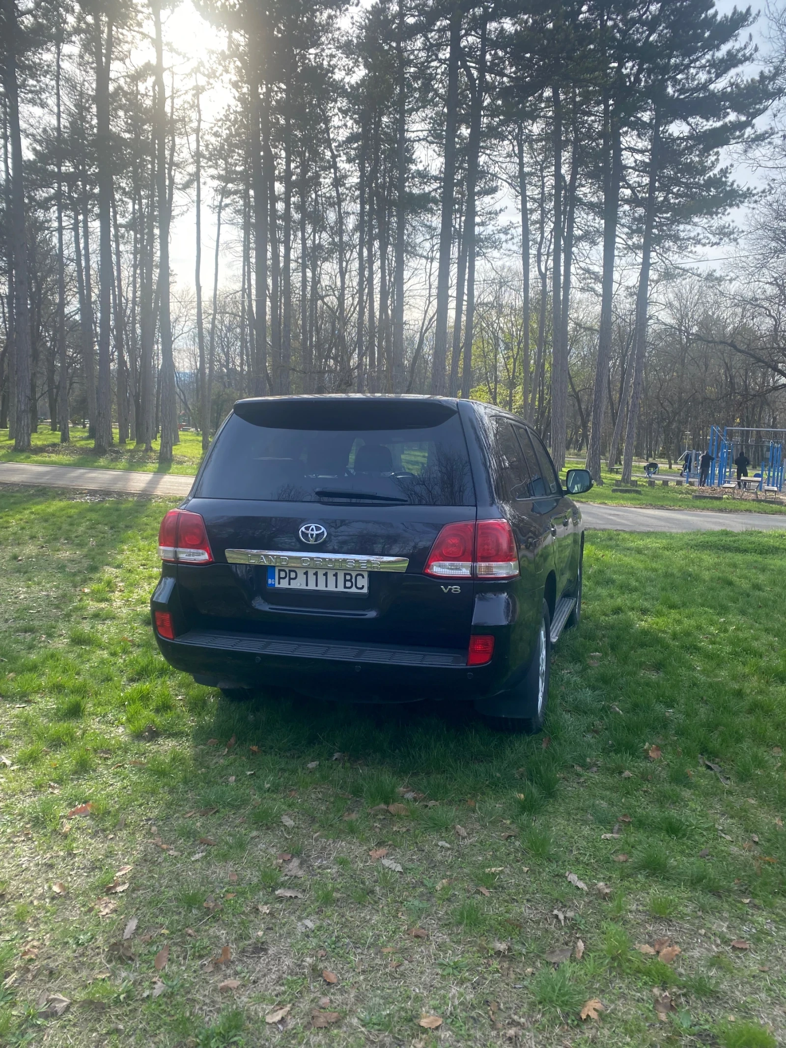 Toyota Land cruiser LC200  - изображение 4