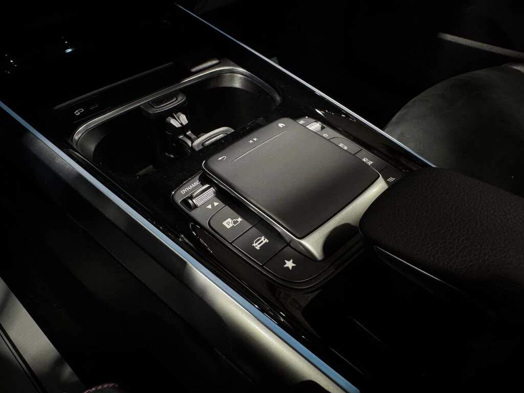 Mercedes-Benz GLB GLB 250 4MATIC ����������  (���� �� ��) | Mobile.bg � ����������� 14