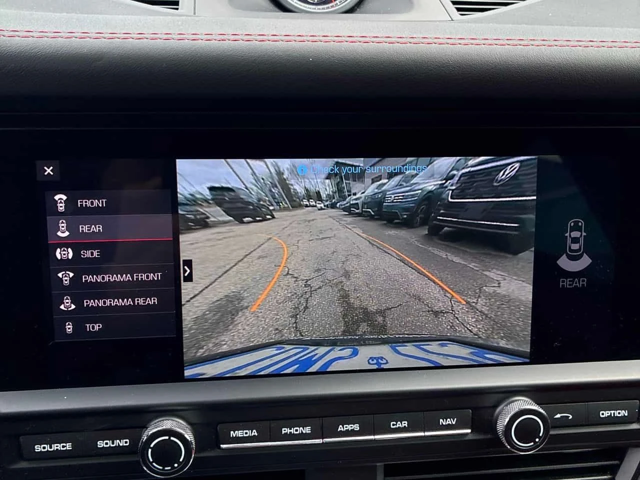 Porsche Macan * S * DISTRONIC* BOSE* ОБДУХВАНЕ* , снимка 13 - Автомобили и джипове - 54160978