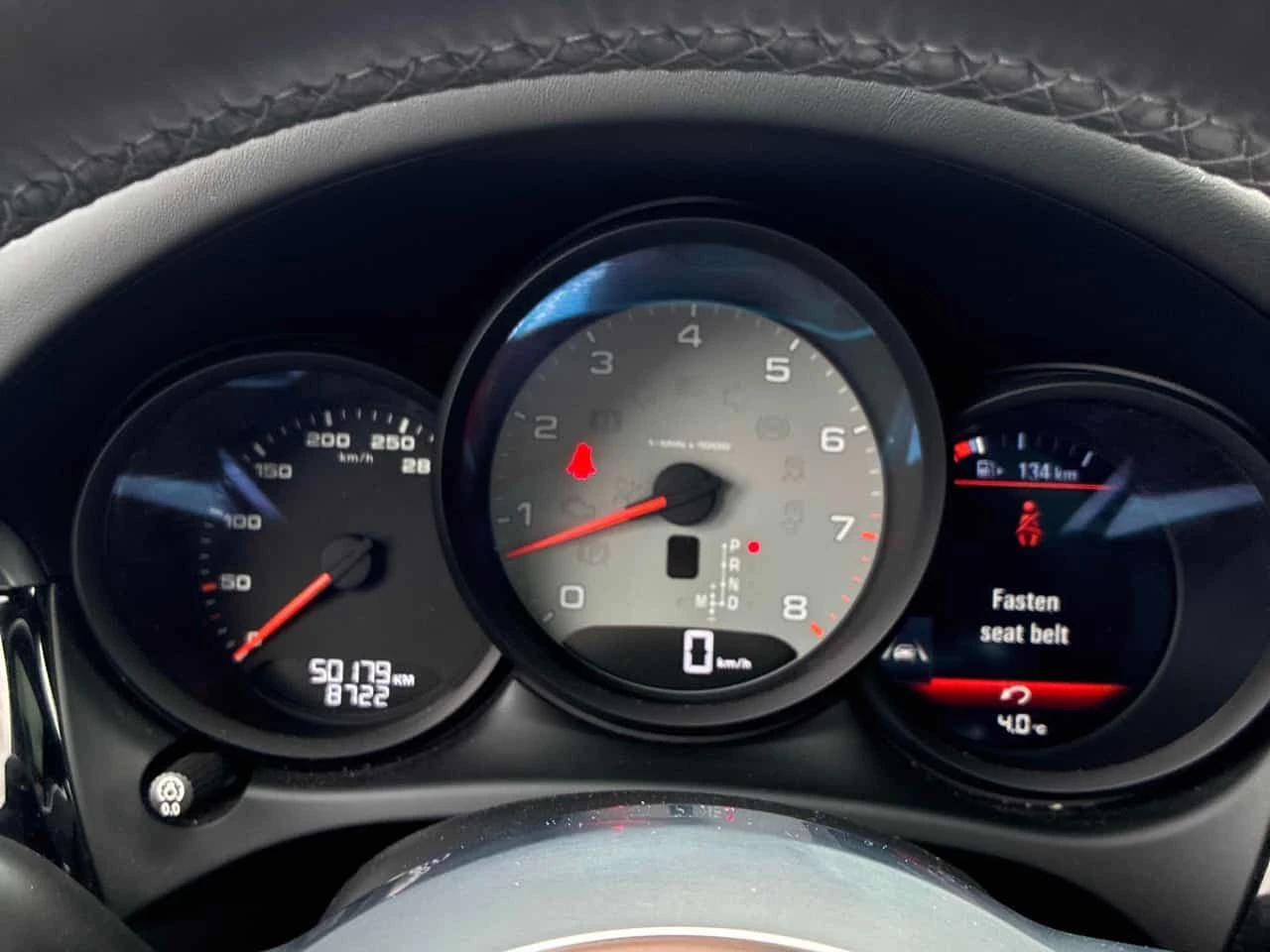 Porsche Macan * S * DISTRONIC* BOSE* ОБДУХВАНЕ* , снимка 8 - Автомобили и джипове - 54160978