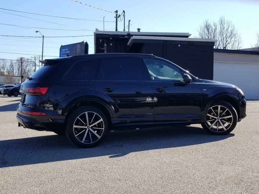 Audi Q7 55TFSI* Komfort* АвтоКредит* (ЦЕНА ДО БГ), снимка 2 - Автомобили и джипове - 54178003