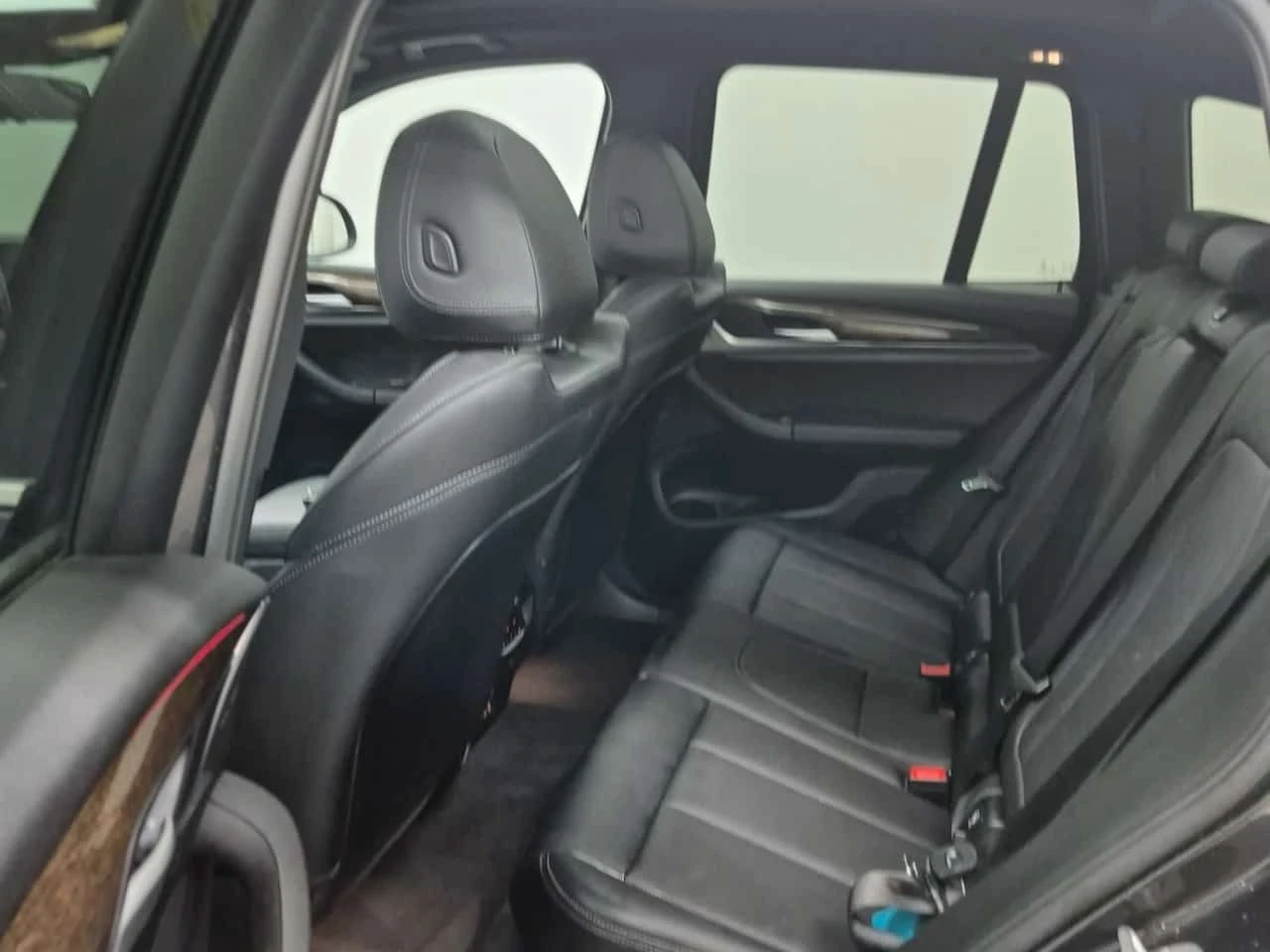 BMW X3 * XDRIVE30I * ПАНОРАМА* КАМЕРА* , снимка 13 - Автомобили и джипове - 54303644