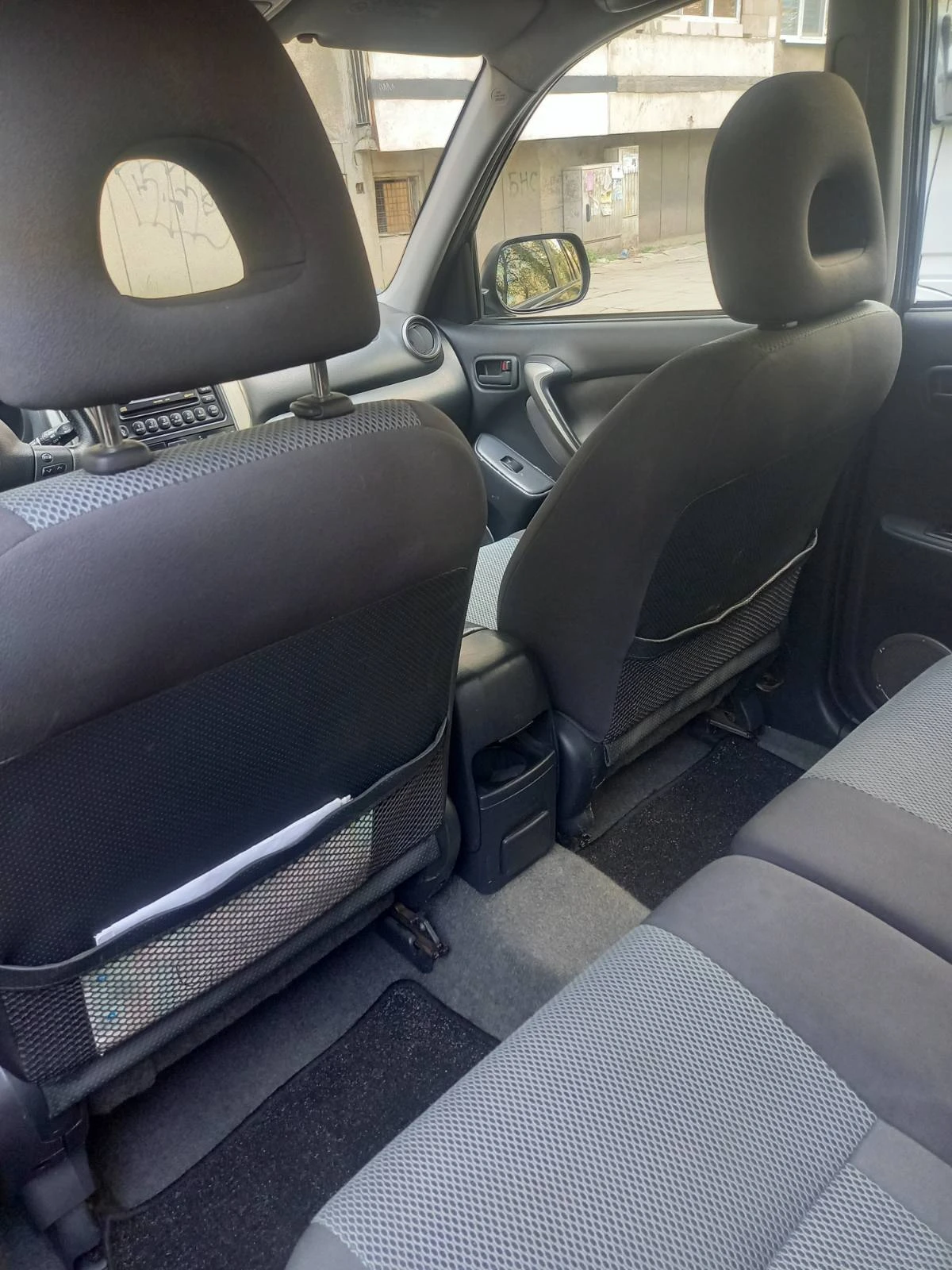 Toyota Rav4, снимка 14 - Автомобили и джипове - 54358937