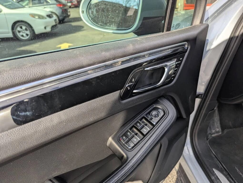 Porsche Macan S AWD| KEYLESS| ПОДГРЕВ| АВТОЛИЗИНГ| , снимка 13 - Автомобили и джипове - 55276940