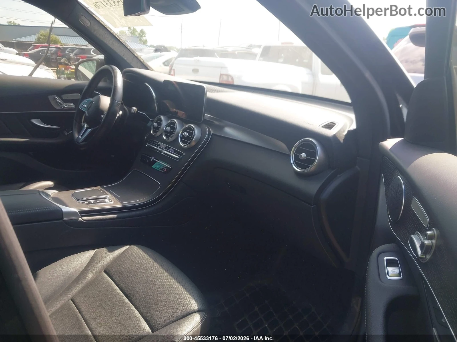 Mercedes-Benz GLC 300 AMG* 4matic* Digital Cockpit* 35к км* Цена до БГ, снимка 6 - Автомобили и джипове - 55631298