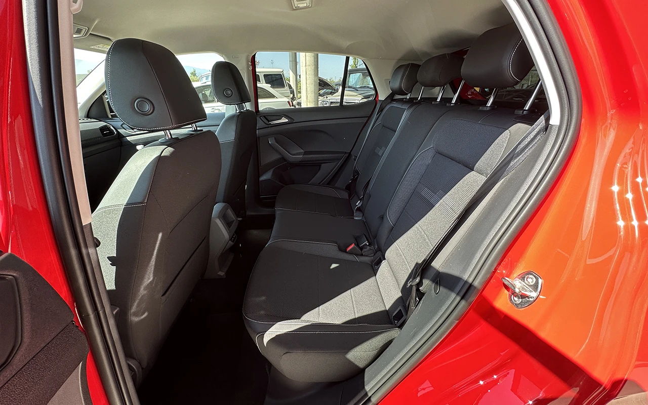 VW T-Cross 1.0 TSI DSG, снимка 7 - Автомобили и джипове - 55636141
