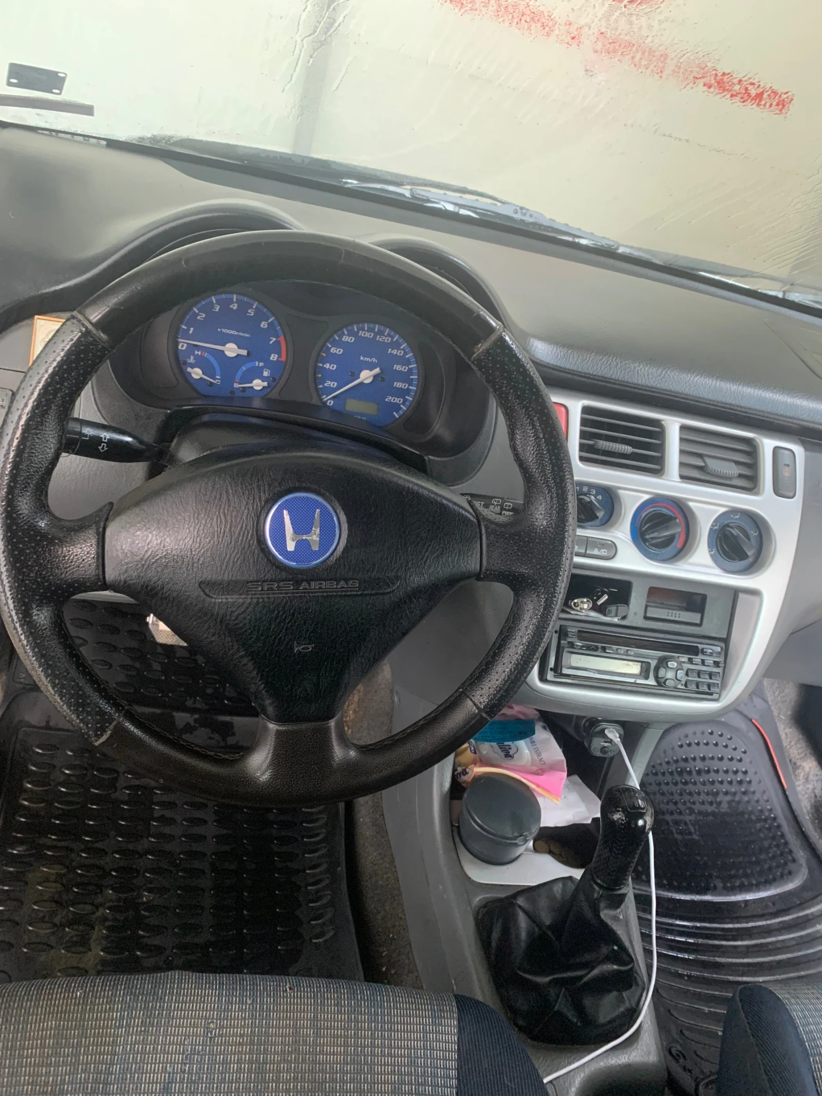 Honda Hr-v 1.6 v-tech, снимка 5 - Автомобили и джипове - 55672750